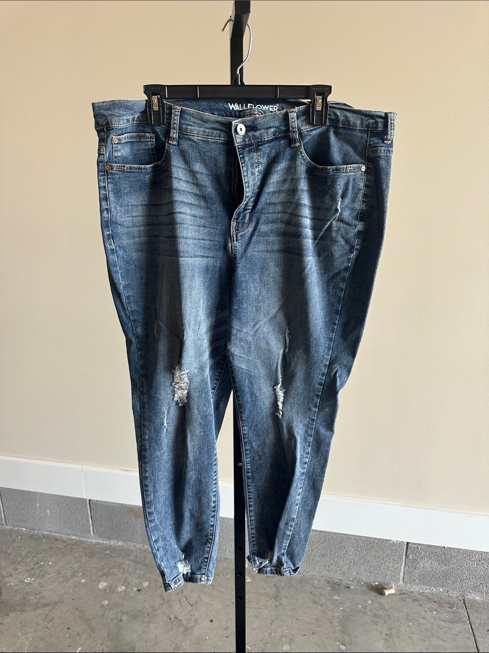 Wallflower the fearless curvy high rise jeans women’s size 18W